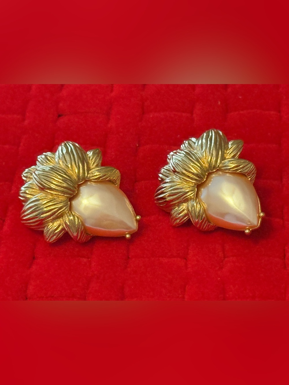 Vintage Gold-Tone Floral Pearl Drop Clip-On Earrings - Women Jewelry